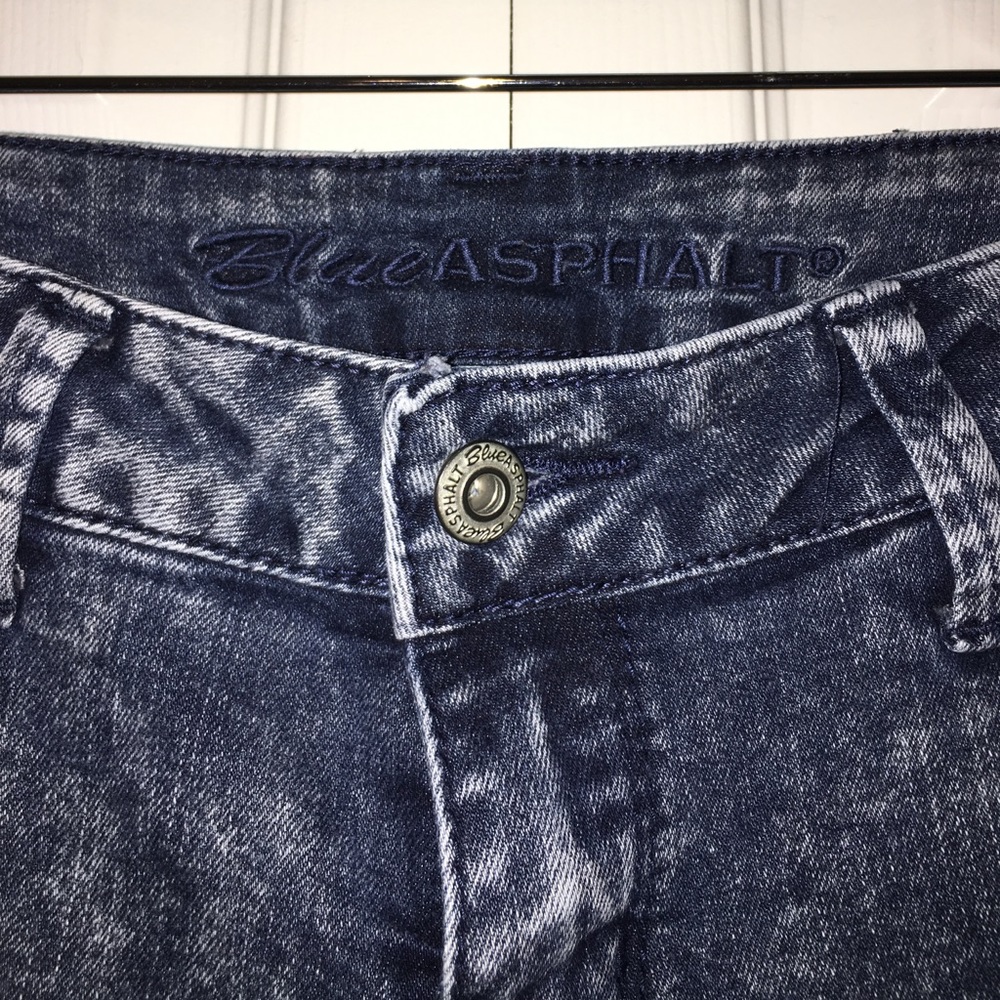 Blue Asphalt acid wash jeans